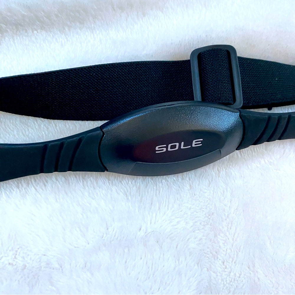 Sole Fitness Elliptical Treadmill Bike‎ Wireless Heart Rate Strap HR Transmitter